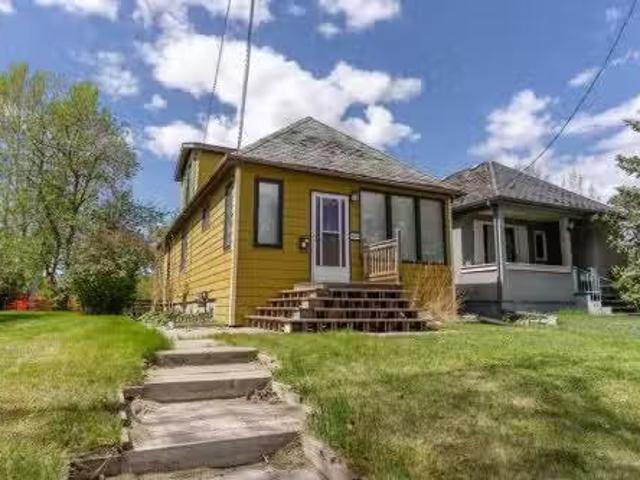 1609 17A Street Se, Calgary, AB, T2G 3W8 house for sale Lis.