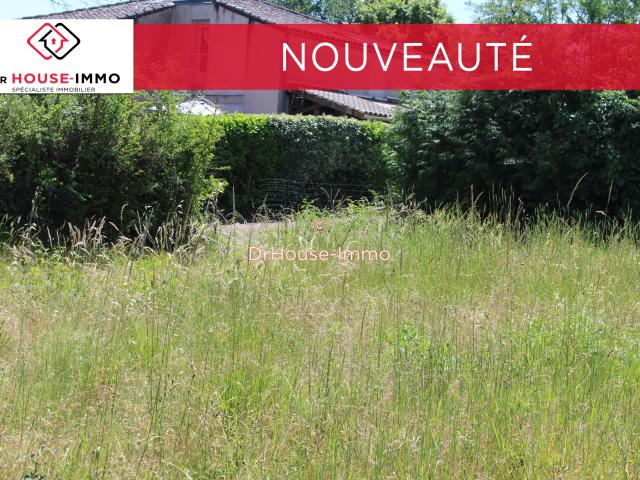 16000 Angoulême a vendre terrain de 2100 m ² en totalité dont 910 m ² constructible avec vue sur ANGOULEME 1600