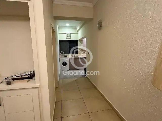 1600 Ft² Flat for Rent