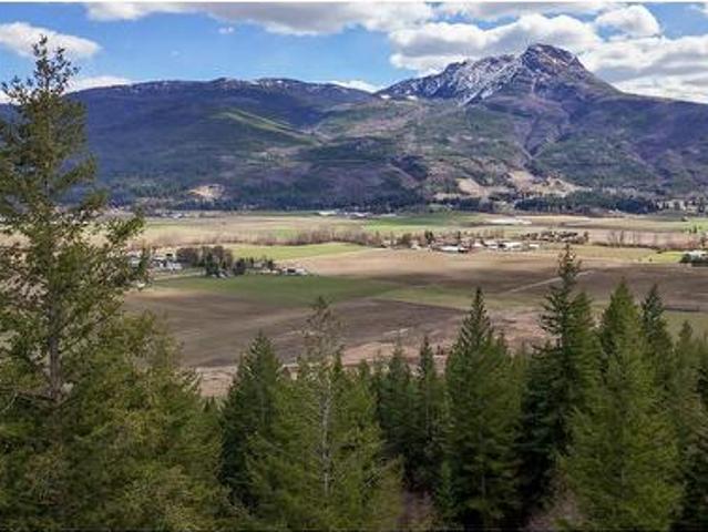 1600 Street Sw, Salmon Arm, BC, V1E 3B3 vacant land for sale | Listing ID 10381 | Royal LePage
