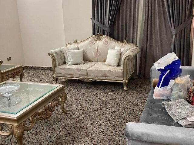 1600 sq ft Luxury Flat on rent 85000 Dhoraji Colony