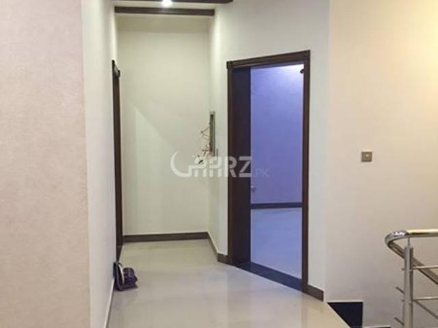 1600 Square Feet Apartment for Sale in Karachi Clifton Block 9
