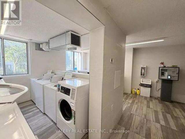 1601 Chandler Drive, Kitchener, ON, N2E 2K1 investment for lease | Listing ID X13541 | Royal LePage