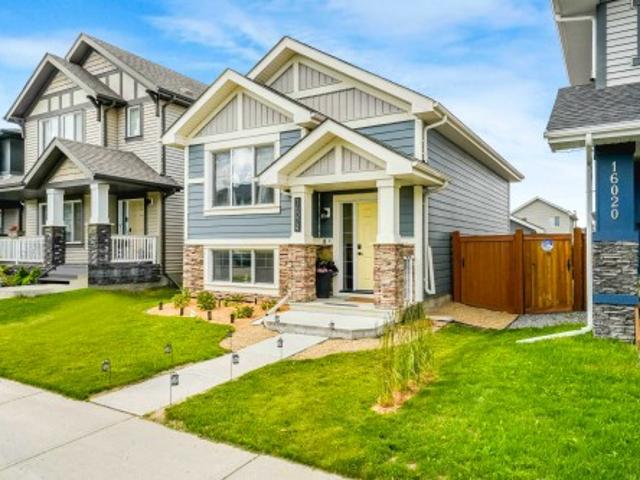1602 Avenue, Edmonton, AB, T6W 2W6 house for sale | Listing ID E4493 | Royal LePage