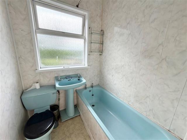160,000 | 5 Pound Hill, Monaghan Town Sherry FitzGerald Conor McManus 5004 MyHome. Ie Residential