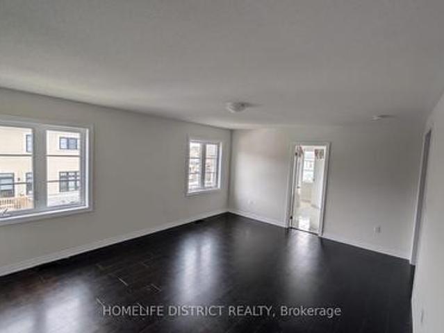 160 Belmont Drive, Clarington, ON, L1B 0X1 house for lease | Listing ID E12706 | Royal LePage