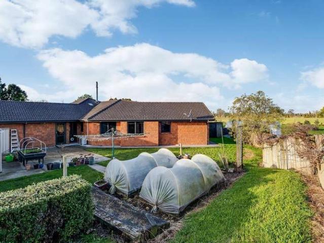 160 Kite Road, 11378, Waipa