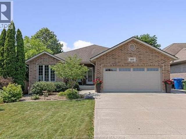 160 Hanlan Street South, Essex, ON, N8M 3H1 house for sale | Listing ID 26016 | Royal LePage