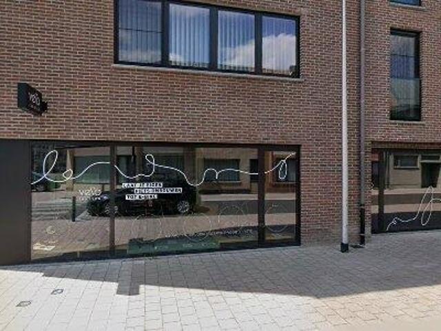 160 m2 office space for sale in Pelt