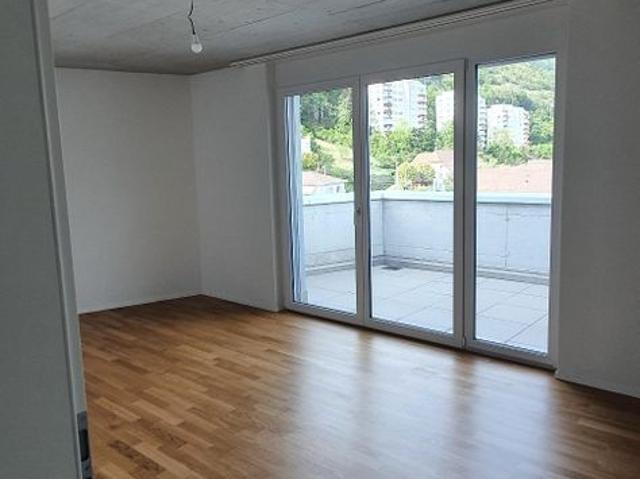 160 m²
