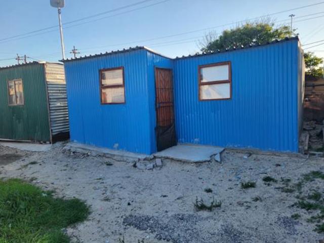 160 m² Land available in Kuyasa