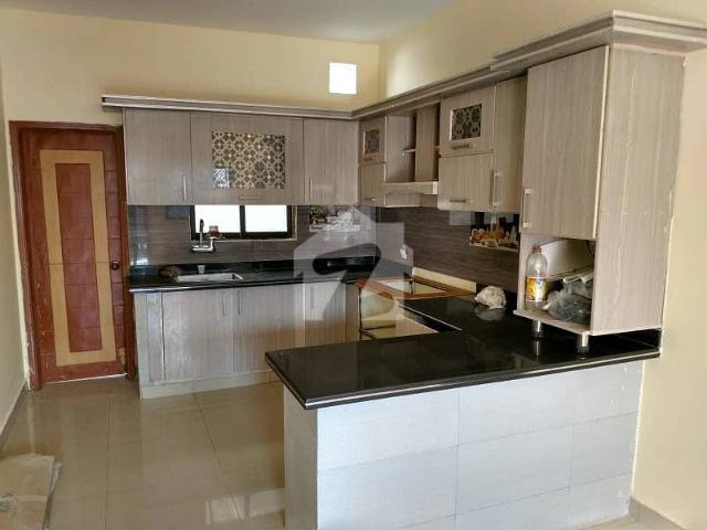 160 Square Yards Corner Villa Available For Sale