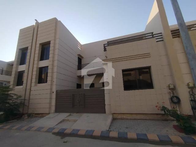 160 Sq. Yards Ground Floor 3 Bed DD House | Separate Stair From Car Porch