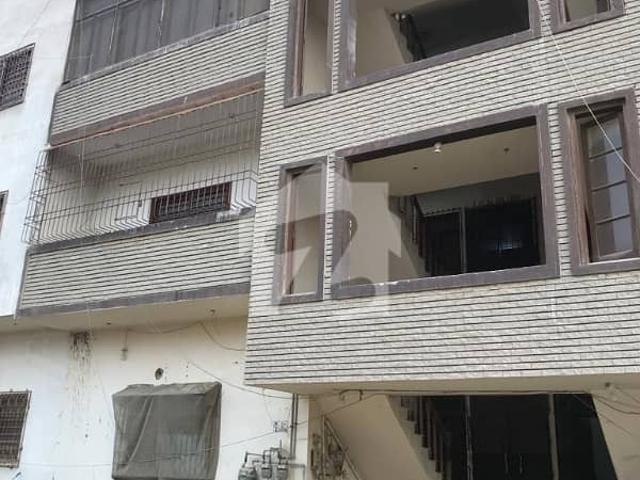160 Sq. Yards First. Floor 3 Bed Dd Portion For Sale