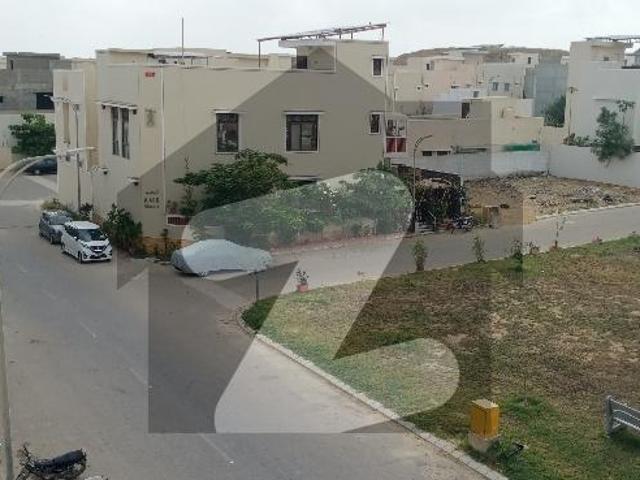 160 Yards Double Storey Bungalow Park face Naya Nazimabad