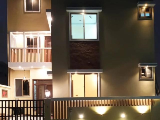 160 yards one unit block D Karachi GULSHAN E IQBAL BLOCK 6 ID 73768