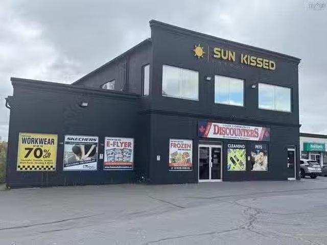 160E Robie Street, Truro, NS, B2N 1L1 commercial for lease.
