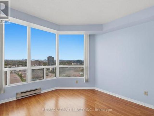 1614 Hillcrest Avenue, Mississauga, ON, L5B 3Y9 condo for sale | Listing ID W13699 | Royal LePage