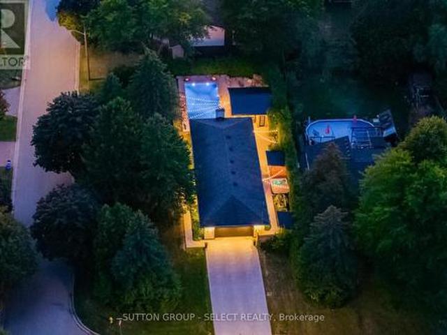 1615 Sharon Drive, London North A, ON, N6G 2R5 house for sale | Listing ID X13484 | Royal LePage