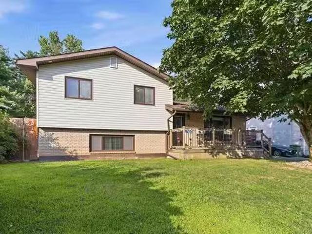 1616 Riverside Drive, Lower Sackville, NS, B4C 2Y8 house for.