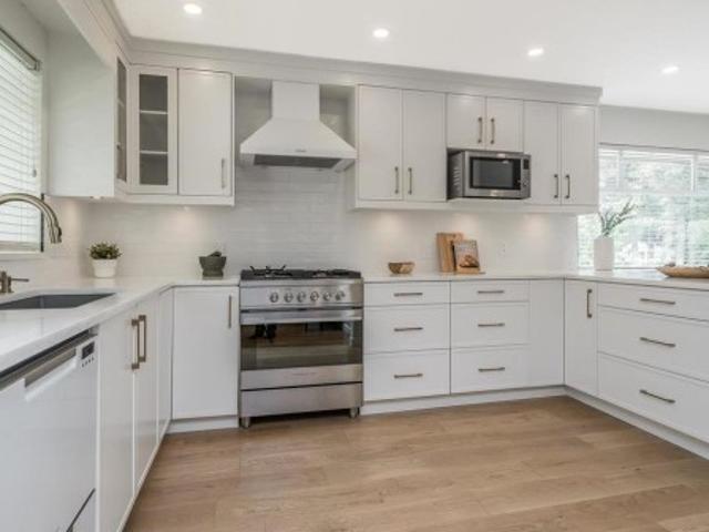 1618 Street, Surrey, BC, V4A 9G2 house for lease | Listing ID R3129 | Royal LePage