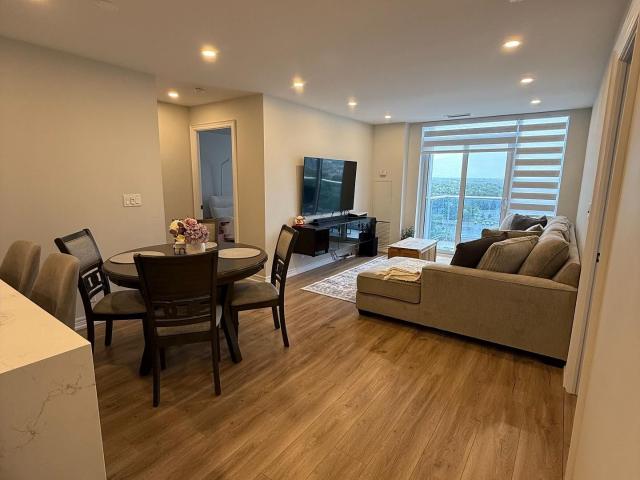 1618 33 Cox Boulevard, Markham | Leased, N13591 | Condos. Ca