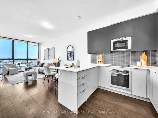 1610 2 Highway 7, Concord | Sold, N13040 | Condos. Ca