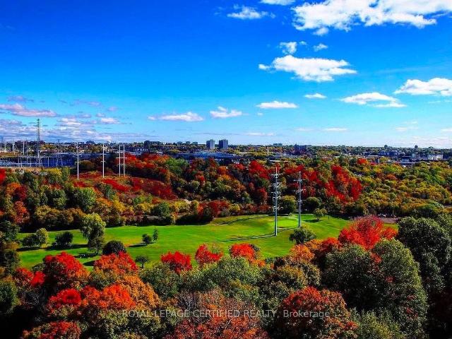 1610 5 Shady Golfway, North York | 3Beds/2Bath, Condo, $3,000/mo | Condos. Ca