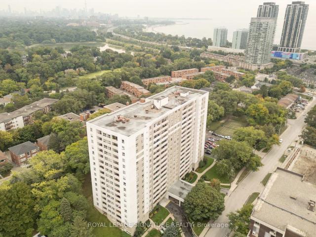 1611 45 Southport Street, Toronto | Terminated, W12494 | Condos. Ca