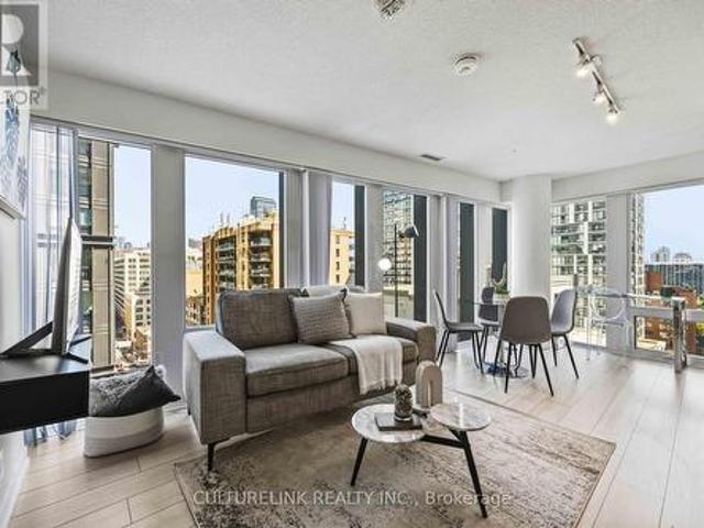 1611 60 Shuter Street, Toronto, ON, M5B 0B7 condo for sale | Listing ID C13561 | Royal LePage