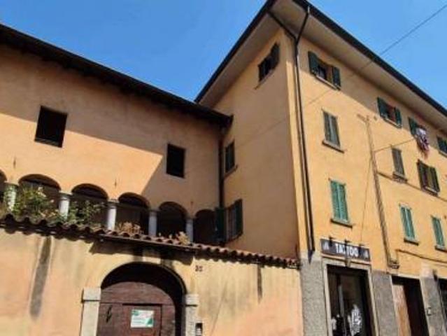 161/2025 U BG Bilocale in asta a Nembro