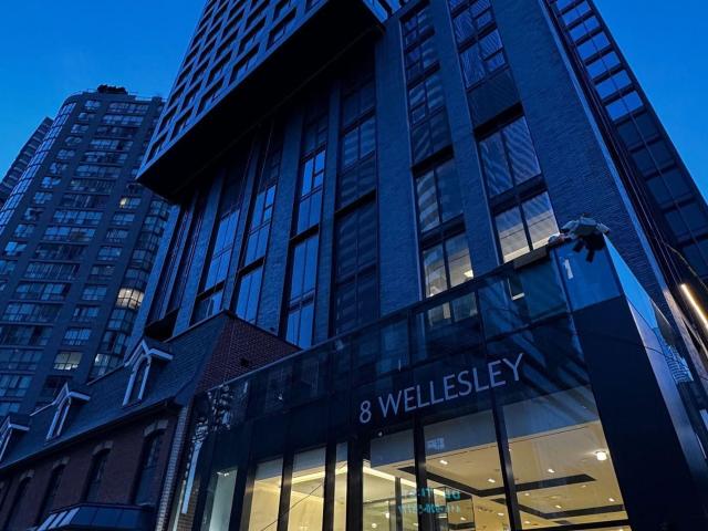 1612 8 Wellesley Street W, Toronto | Leased, C13579 | Condos. Ca