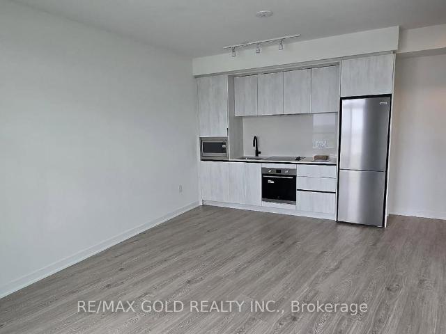 1613 2 Eglinton Avenue W, Mississauga | 1Beds/1Bath, Condo, $2,150/mo | Condos. Ca