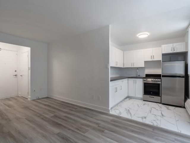 161 177 St George Street Studio Apartment for Rent at 161 St. George St, Toronto, ON M5R 2M3 The Annex
