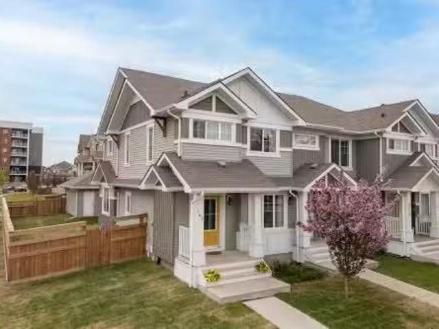 161 Desrochers Gate Gate, Edmonton, AB, T6W 3H8 house for sa.