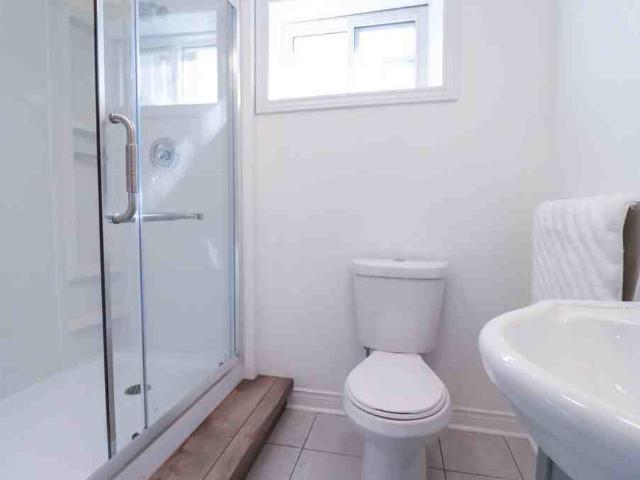 161 Louth Street 3 2 Bedroom Apartment for Rent at 161 Louth St, St. Catharines, ON L2S 2R4 Western Hill