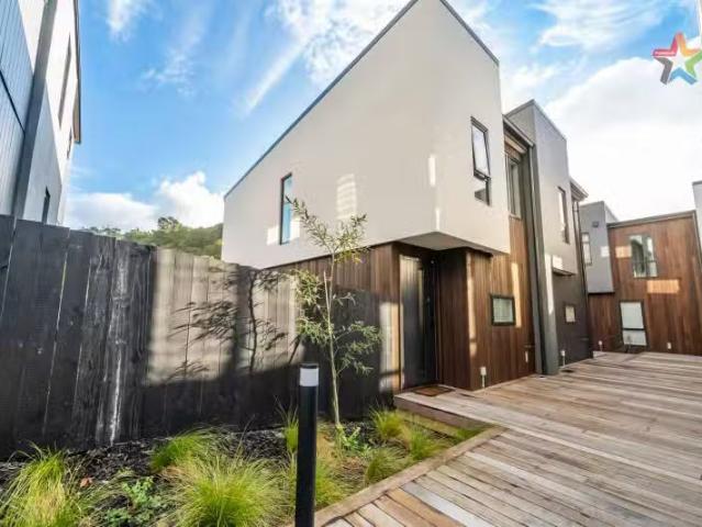 16/28 Raukawa Street, Stokes Valley, Lower Hutt City For Sale