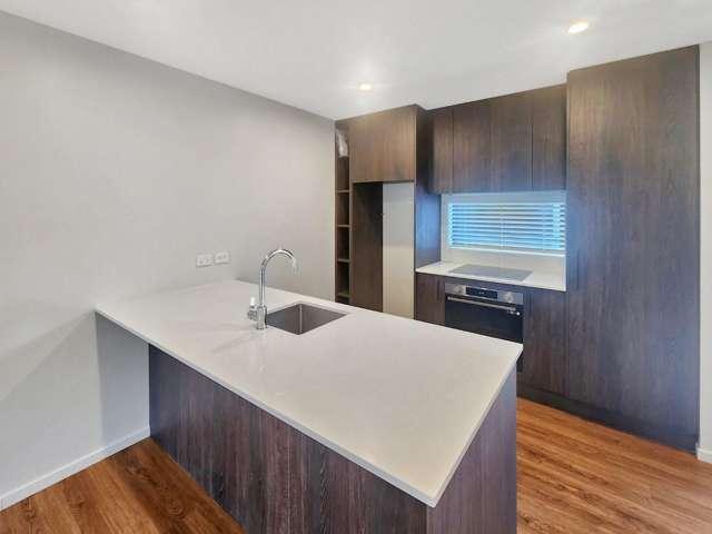 16/28 Raukawa Street, Stokes Valley, Lower Hutt City