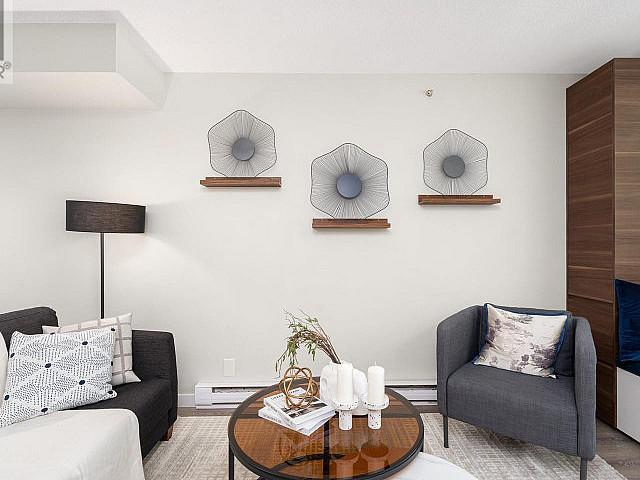 1628 W 7th Avenue Vancouver, British Columbia