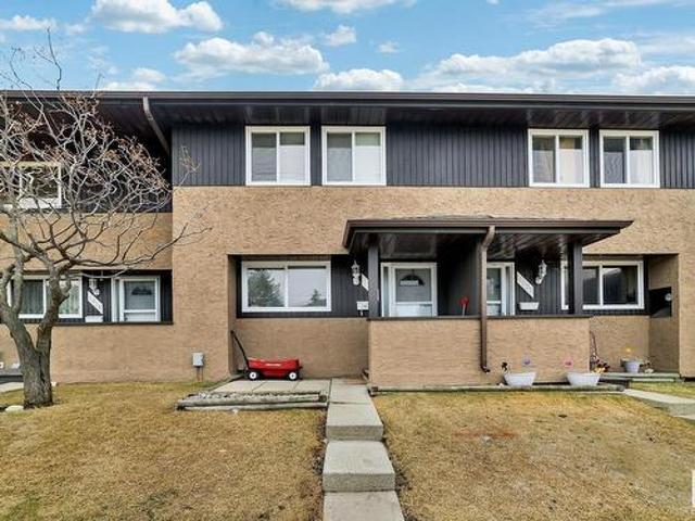 1620 37 Street, Edmonton, AB, T6L 2R7 townhouse for sale | Listing ID E4431 | Royal LePage