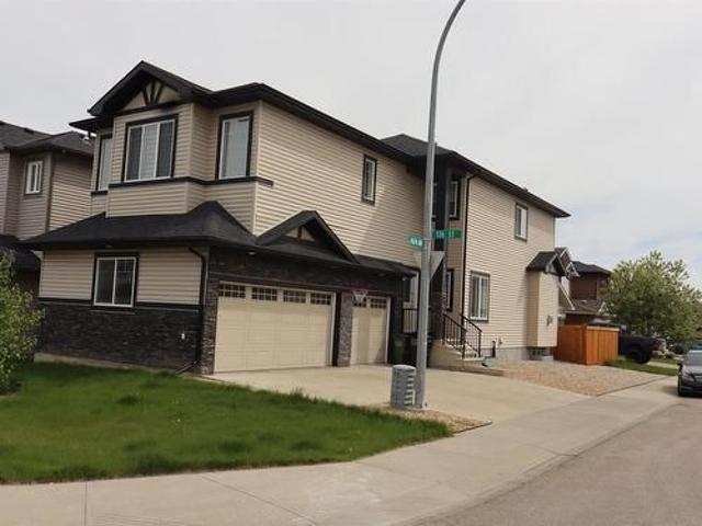 16235 136 St Nw, Edmonton, AB, T6V 0C3 house for sale Listi.