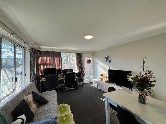 1/62 Barbour Street