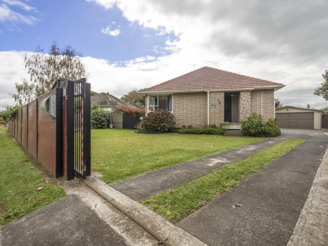 162 Broadway, in the city: Matamata Piako, city area: Matamata, price: latitude: 37.811625, longitude: 175.7792