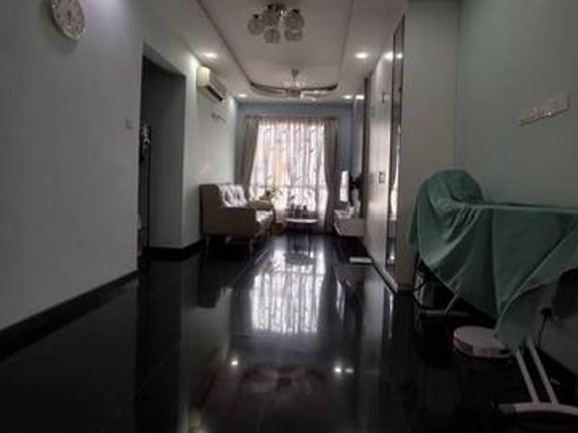 162 Residency Condo fully furnished for sale
