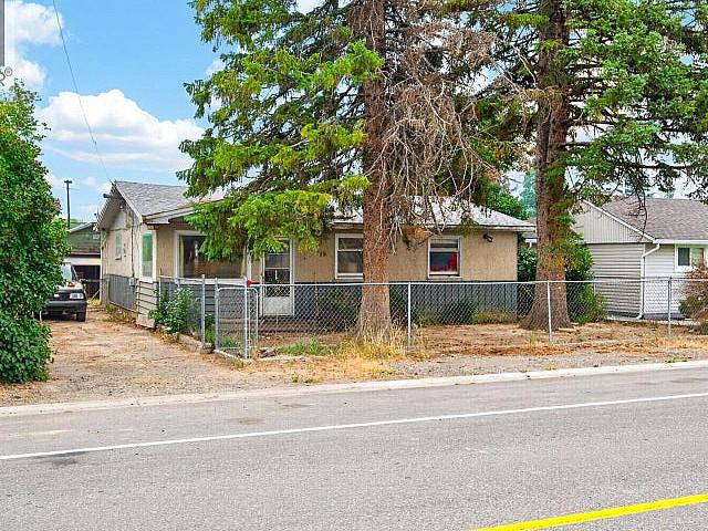 1637 Coldwater Avenue Merritt, British Columbia