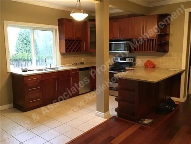 16389 112 Avenue Surrey