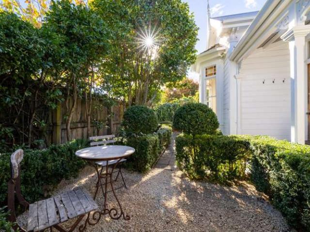 163 Collingwood Street, Nelson