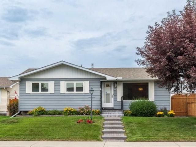 163 Lake Sylvan Close Se, Calgary, AB, T3J 3E5 house for sale | Listing ID A2330 | Royal LePage