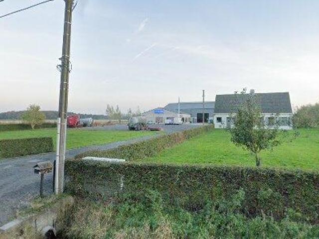 1646 m2 warehouse for sale in Damme