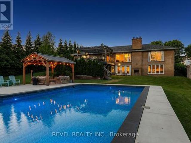 1648 Crediton Parkway, Mississauga, ON, L5G 3X3 house for sale | Listing ID W13452 | Royal LePage